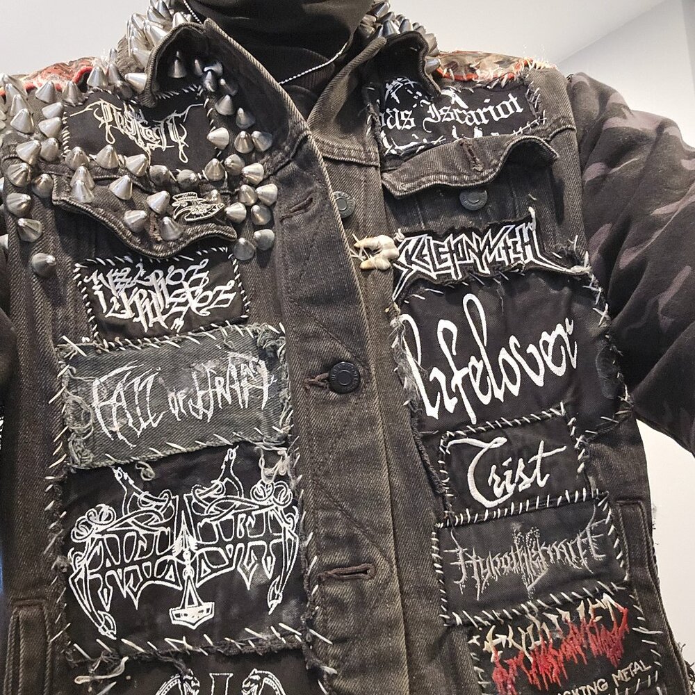 Black denim patchy battle vest